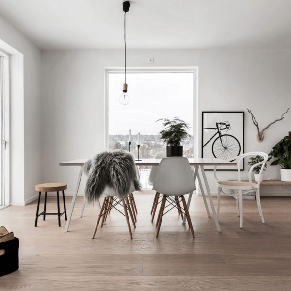 The Artful Illumination: Exploring the Beauty of Taccia Lampada Flos