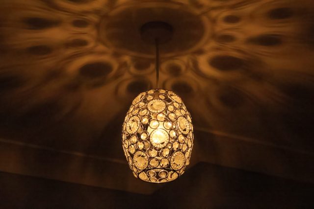 Parisian Chic: Glass Pendant Lighting for Effortless Elegance